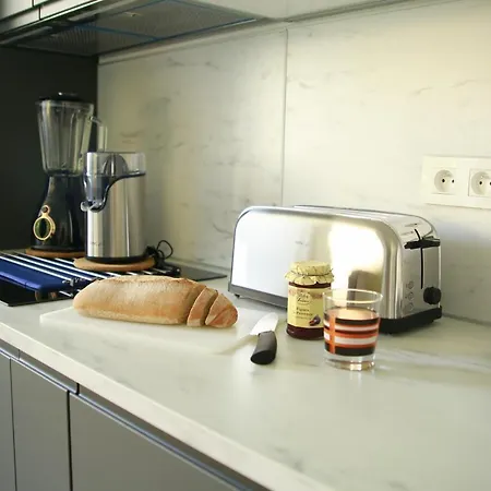 T4 Centre-ville, A 5 Min A Pied Apartment *