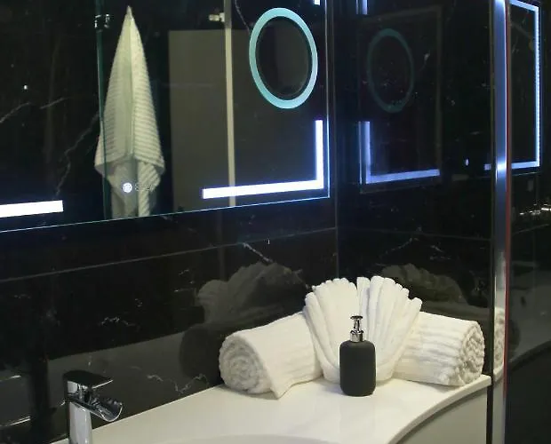 Apartment T4 Centre-ville, A 5 Min A Pied *